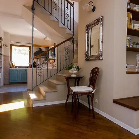 Villa Aurora *
